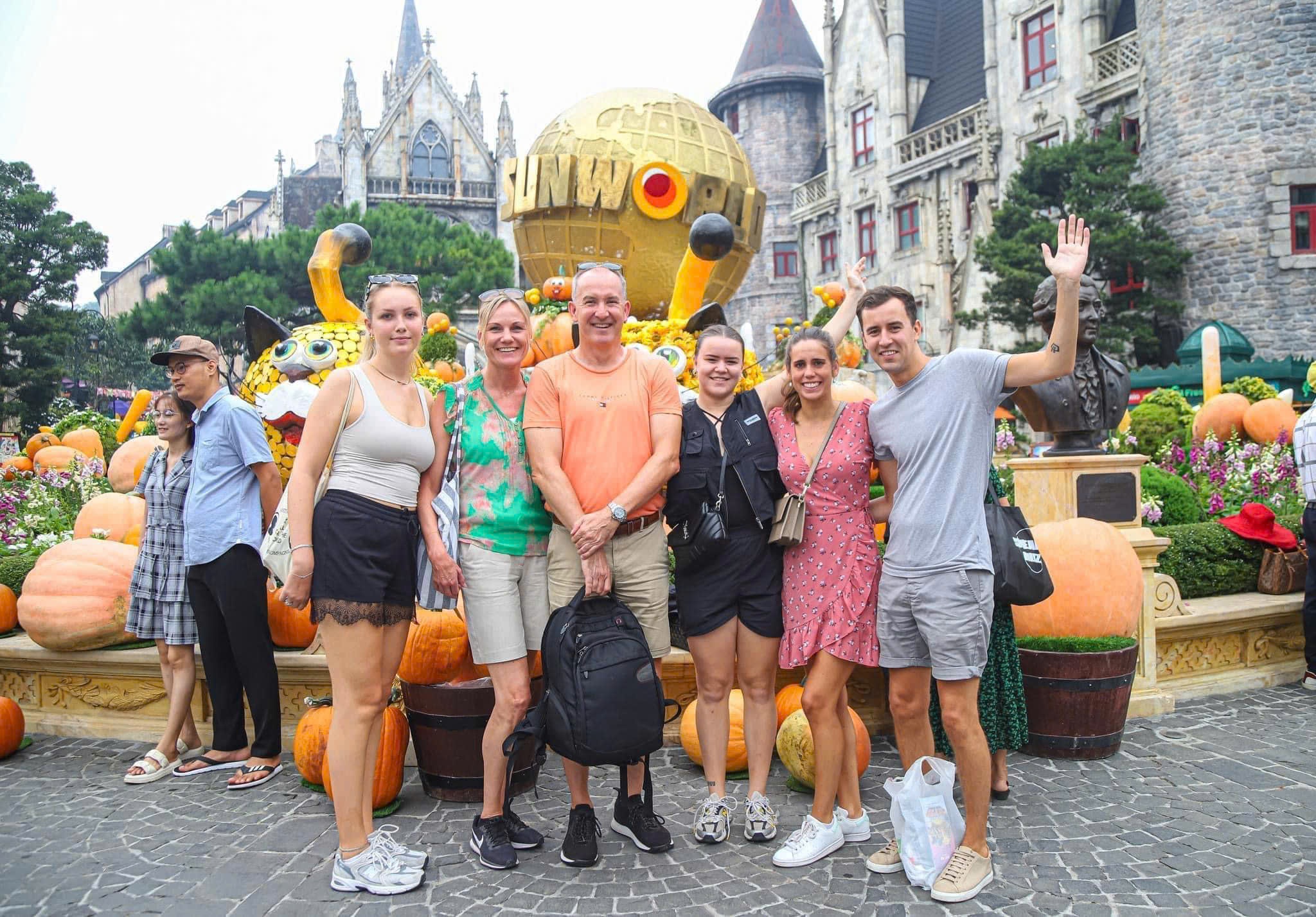 Tour Combo Sơn Trà – Ngũ Hành Sơn – Hội An – Huế – Núi Thần Tài – Cù Lao Chàm 4N3Đ Tour Combo Sơn Trà – Ngũ Hành Sơn – Hội An – Huế – Núi Thần Tài – Cù Lao Chàm 4N3Đ
